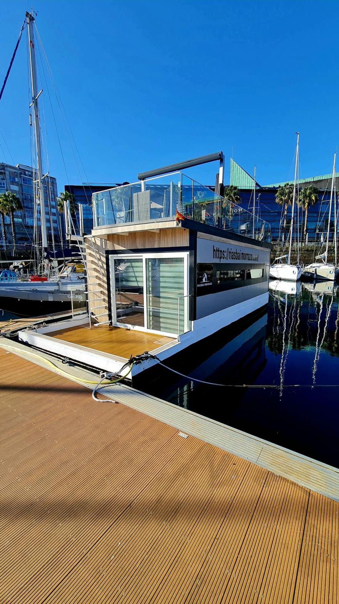 Barco-apartamento En El Nautico De Botel *