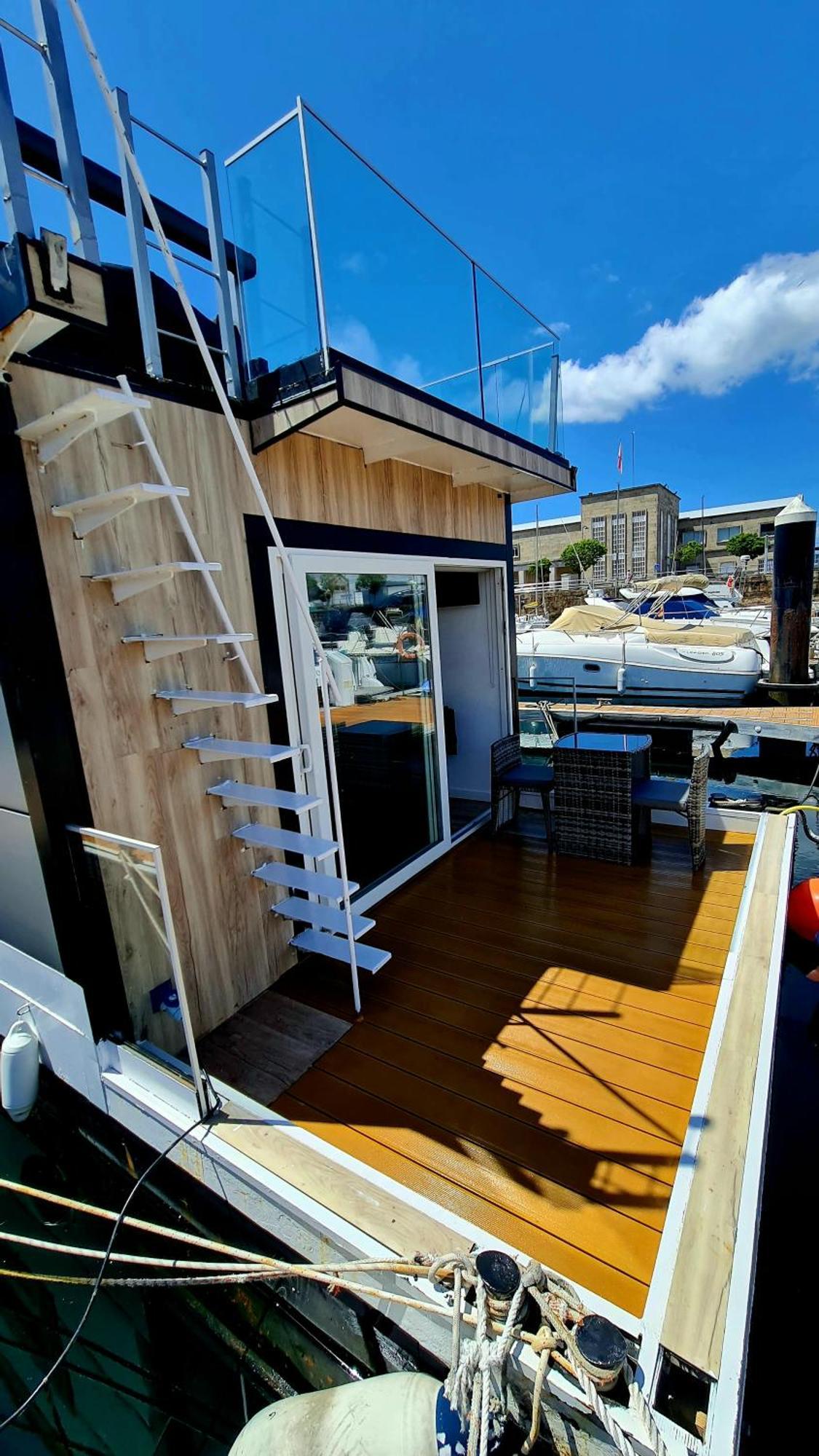 Hotel en barco Barco-apartamento En El Nautico De