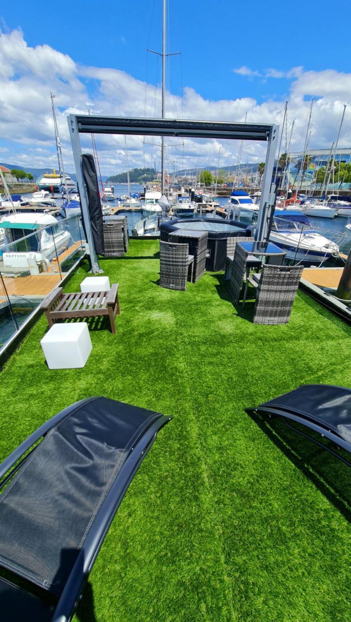 Botel Barco-apartamento En El Nautico De Vigo